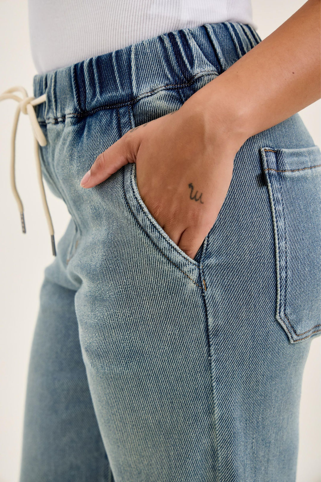Judy Blue High Waist WILHELMINA Baggy MD Aged Stone Blue (Knit Indigo)