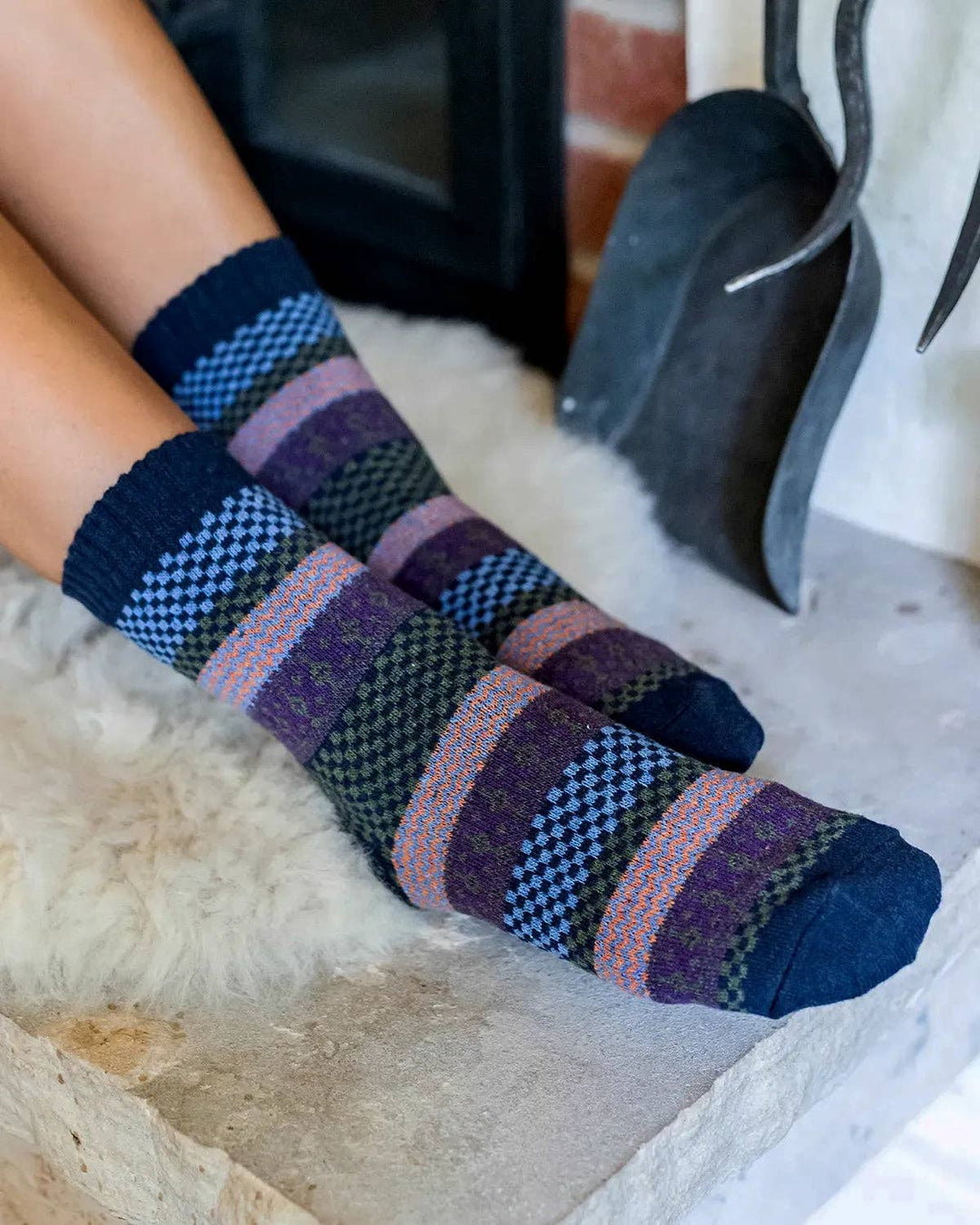 Knit Cozy Crew Socks in Navy