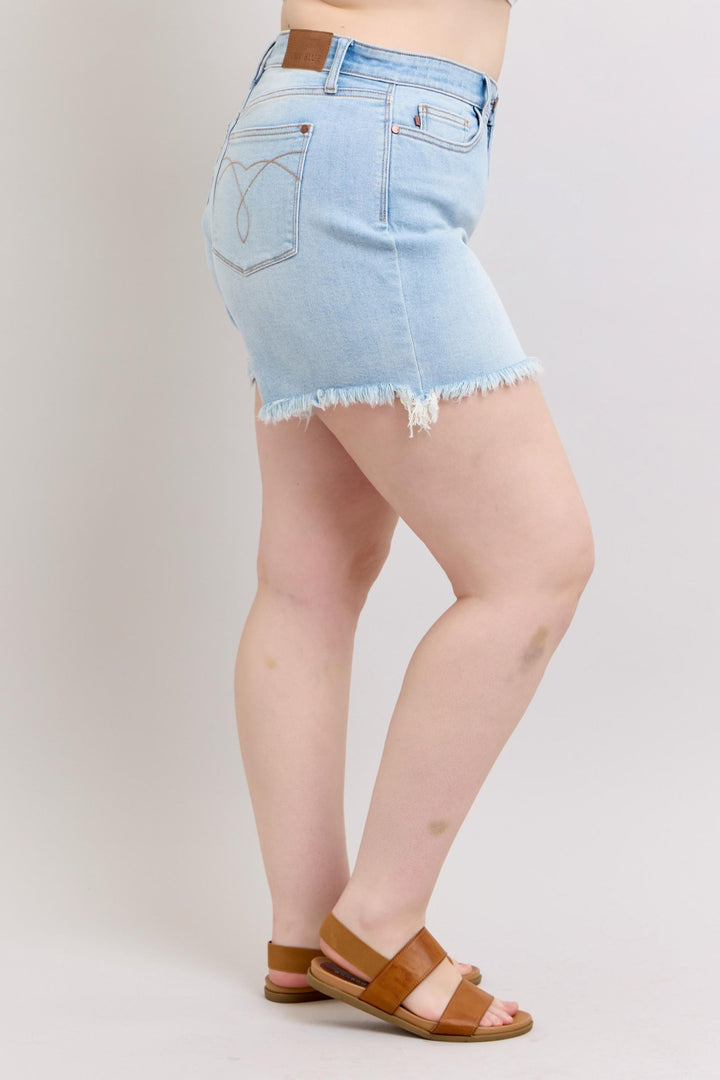 Plus Size - Judy Blue Long Cut Off 2 Button Dad Shorts - Lightwash