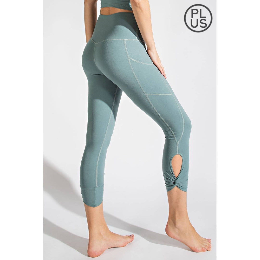 RAE MODE PLUS SIZE CAPRI KEYHOLE YOGA LEGGINGS - DESERT SUN