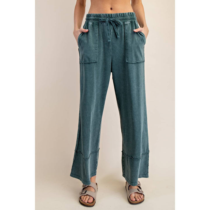 New Colors MINERAL WASHED WIDE LEG PANT - Mocha