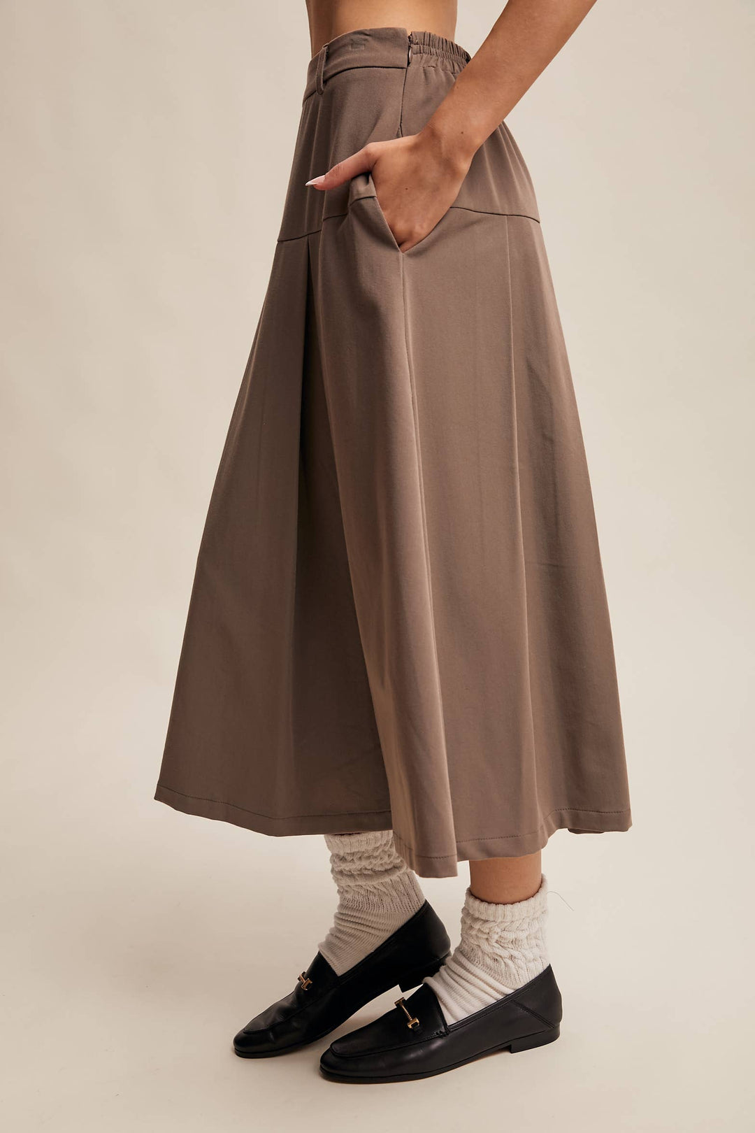 Pleated High-Waisted Midi Skirt - Mocha