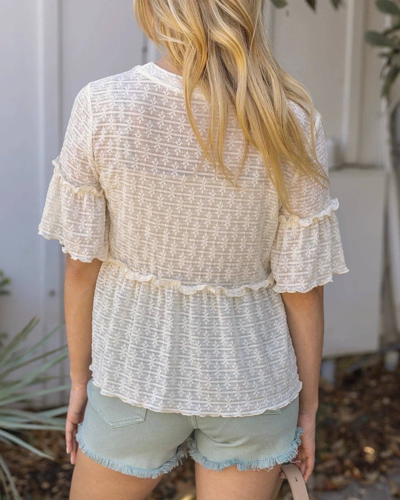 Grace and Lace Stretch Lace Peplum Top in Cream – Sublime Boutique