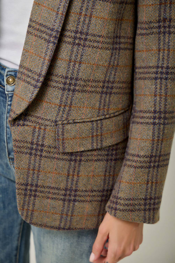Autumn in Oxford Wool-Blend Plaid Blazer