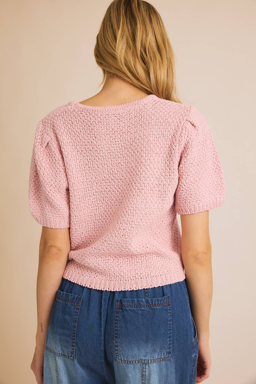 GILLI PUFF SLEEVE ROUND NECK TEXTURE SWEATER TOP