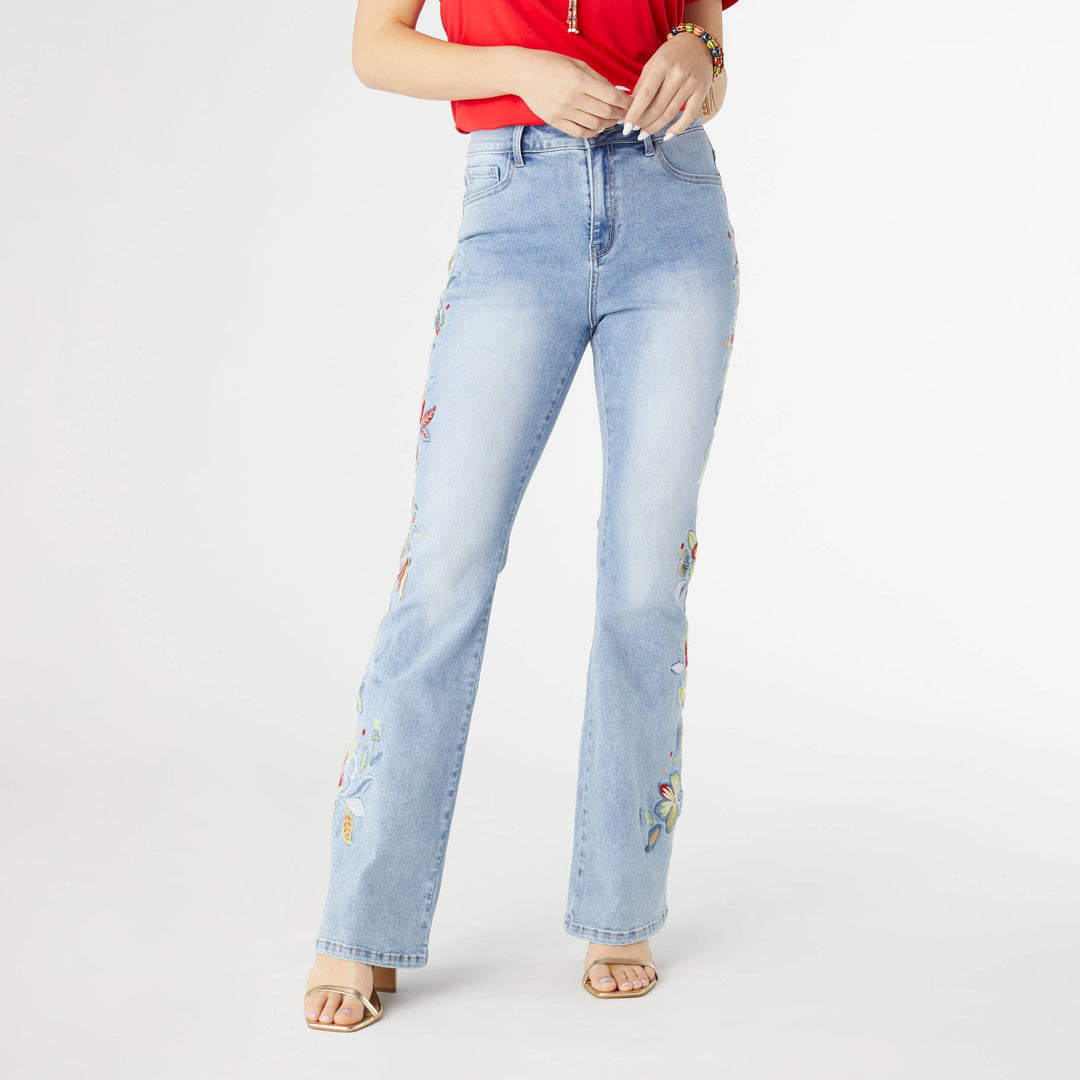 EverStretch Flare with Bright Color Embroidery