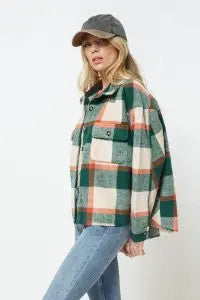 Cropped Frayed Button Up Flannel Shacket - Hunter Green