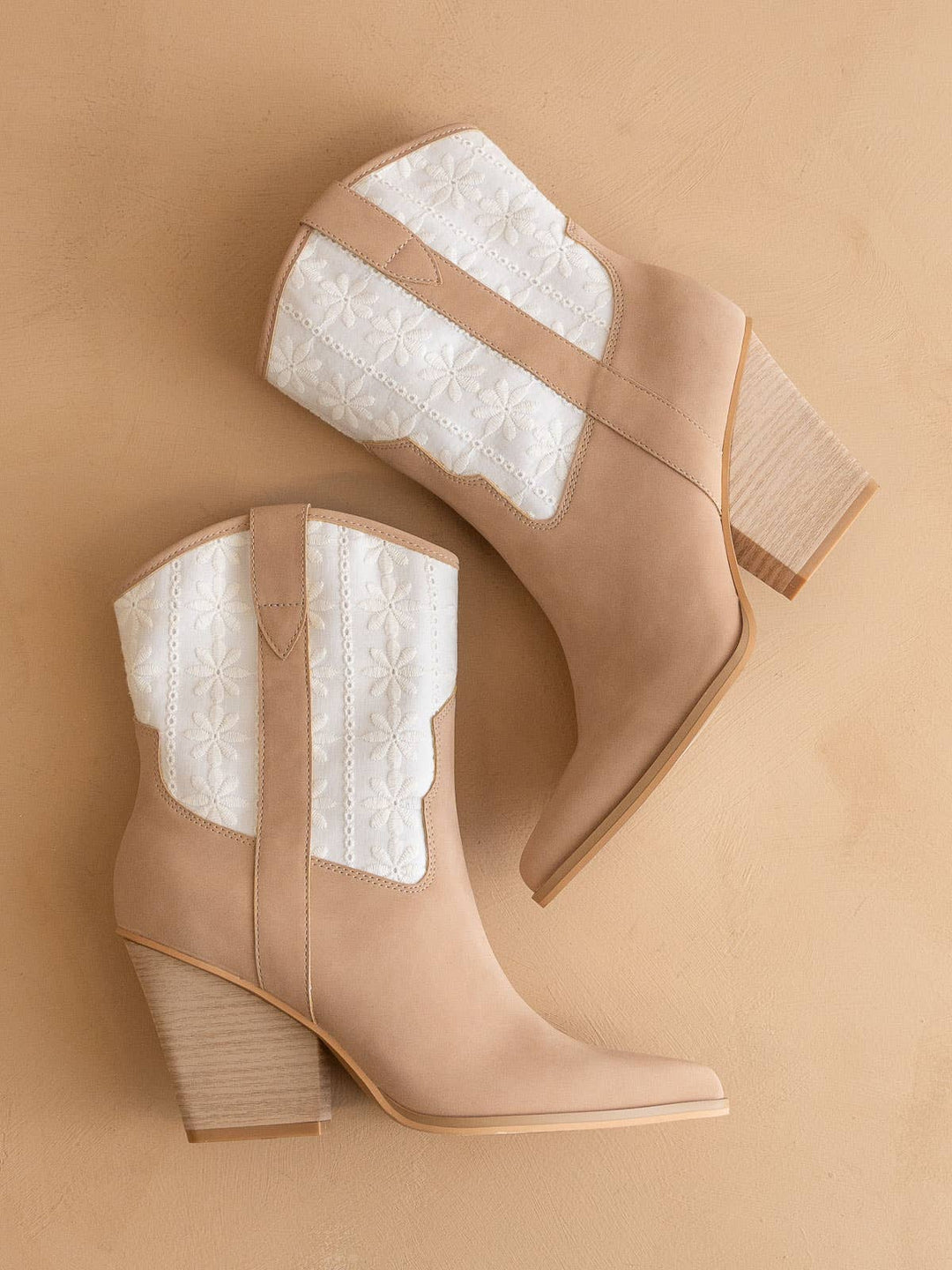 The Sutton Dusty Pink | Floral Embroider Cowboy Western Boot