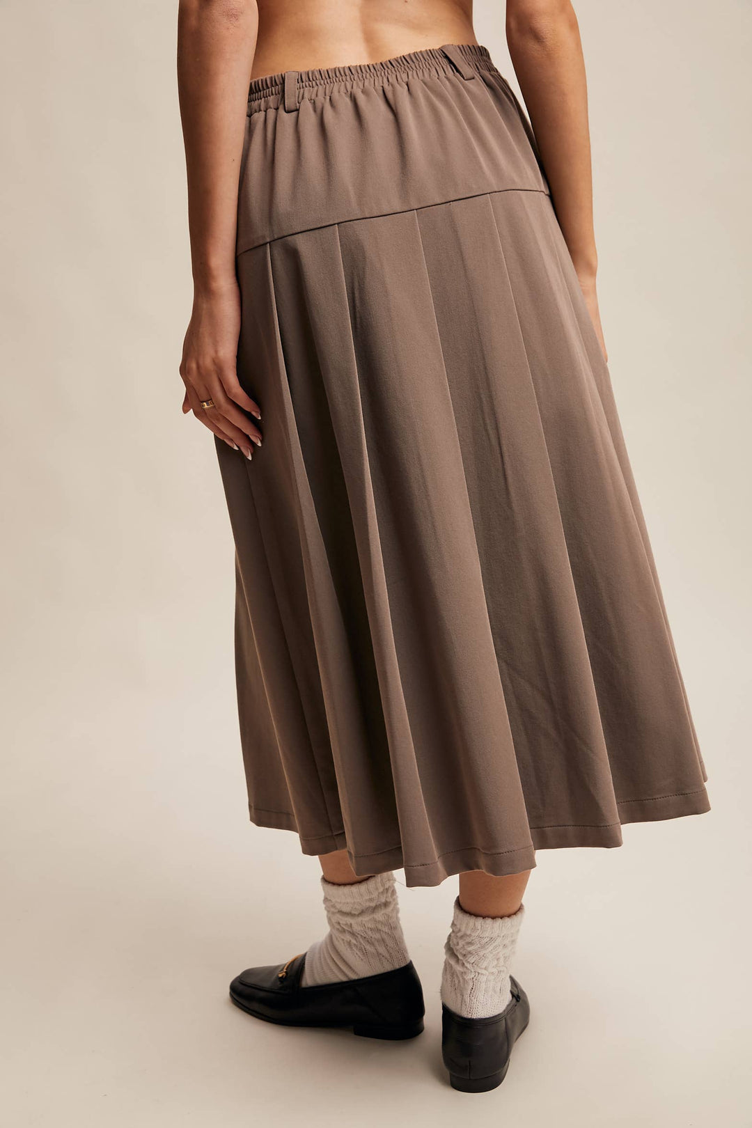 Pleated High-Waisted Midi Skirt - Mocha