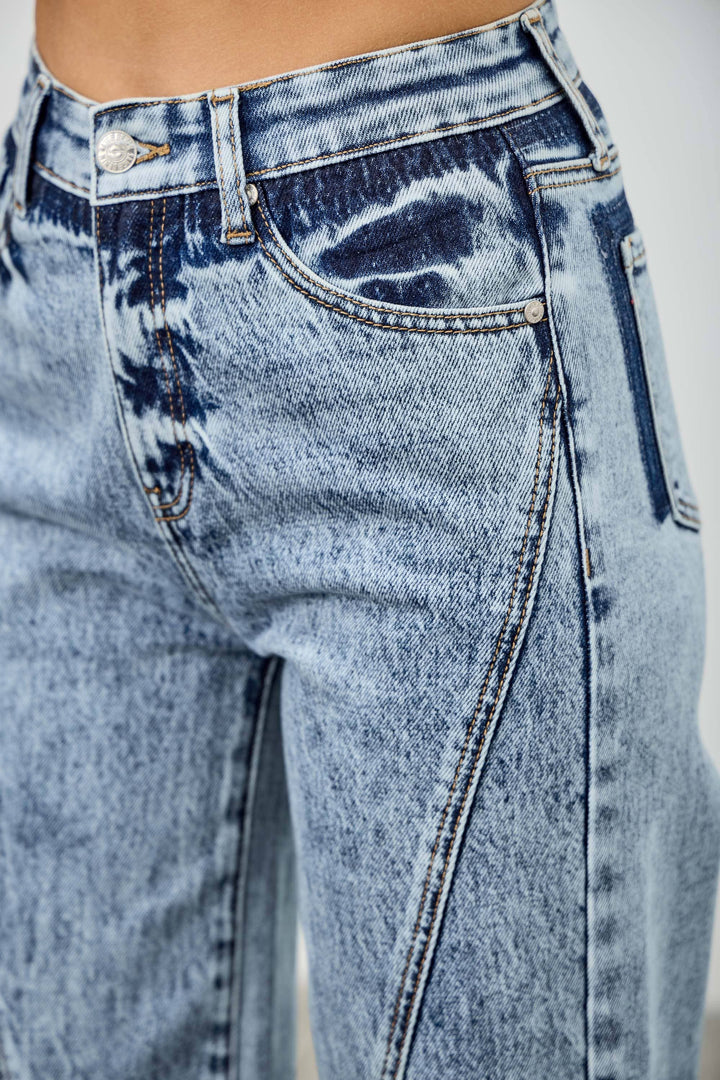High Rise Relaxed Straight Jean with Seam Detail