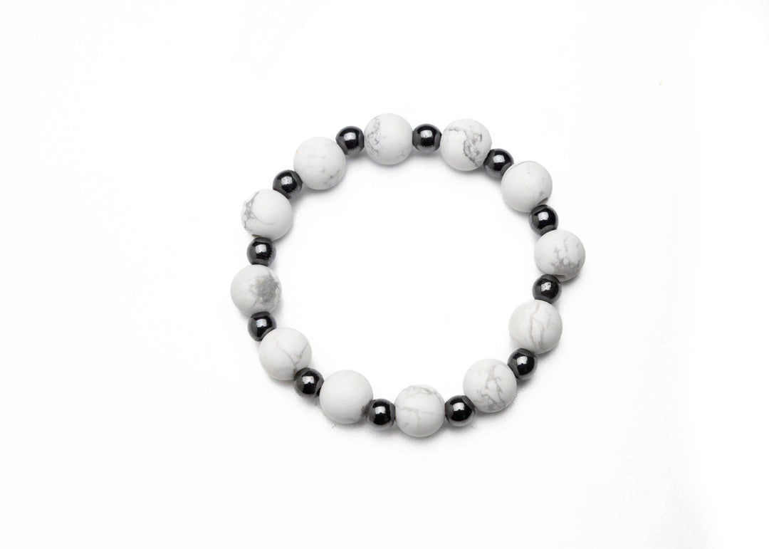 Howlite and black stretch Magnetic Bracelet