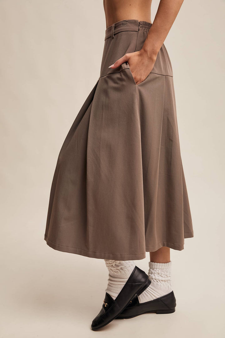 Pleated High-Waisted Midi Skirt - Mocha
