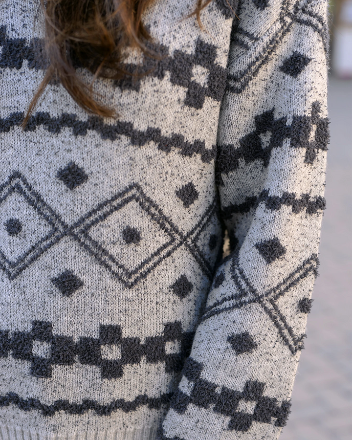 Cloud Intarsia Knit Sweater in Mixed Grey