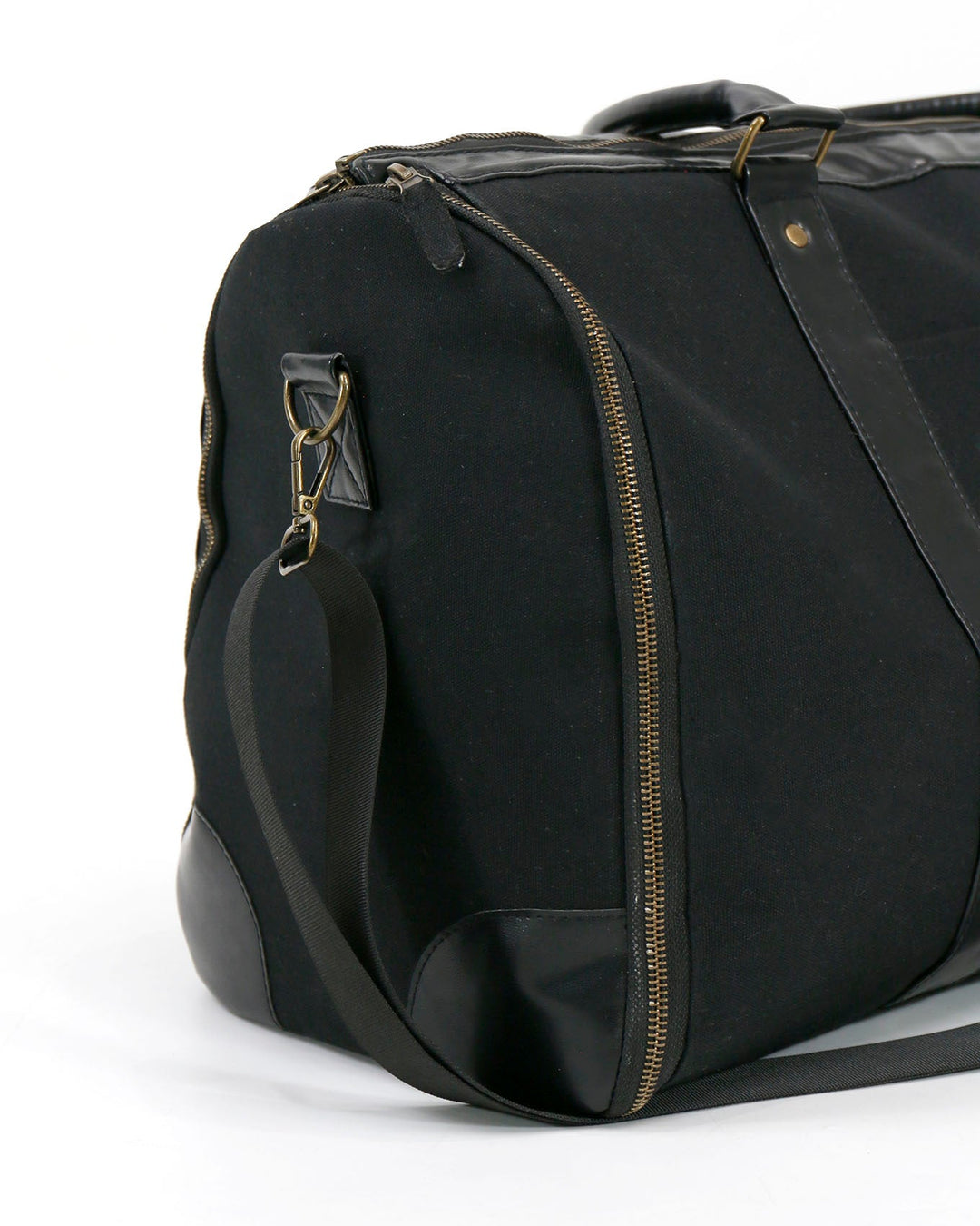 Duffle Garment Bag in Black