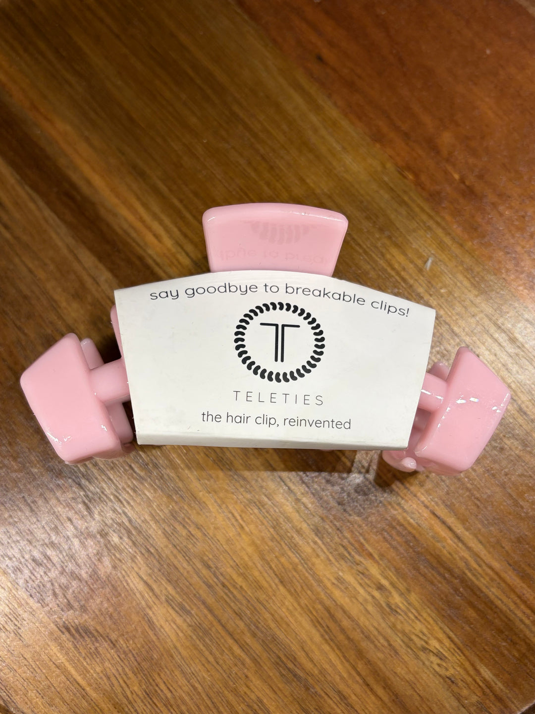 Claw Clip| Medium| Carnation