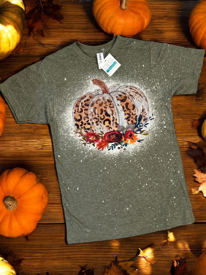 Leopard Pumpkin Bleached Tee