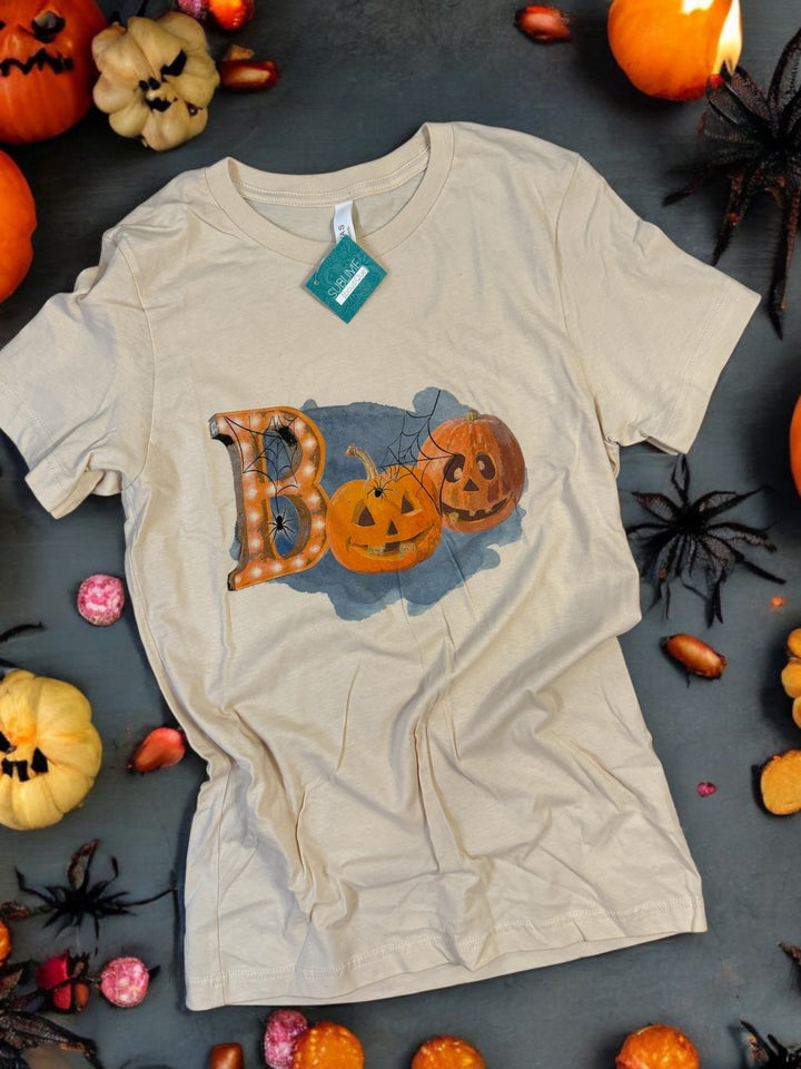 Boo Halloween Graphic Tee in Natural