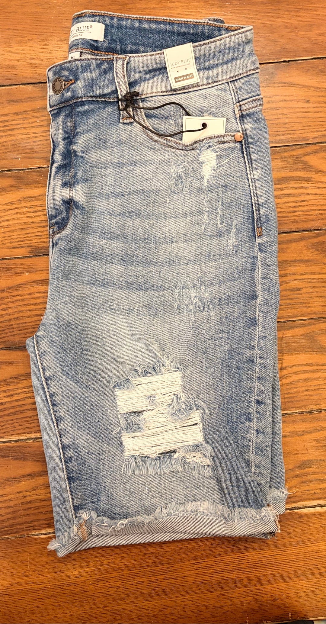 Judy Blue-"Feisty Mamacita" Destroyed Bermuda Shorts.