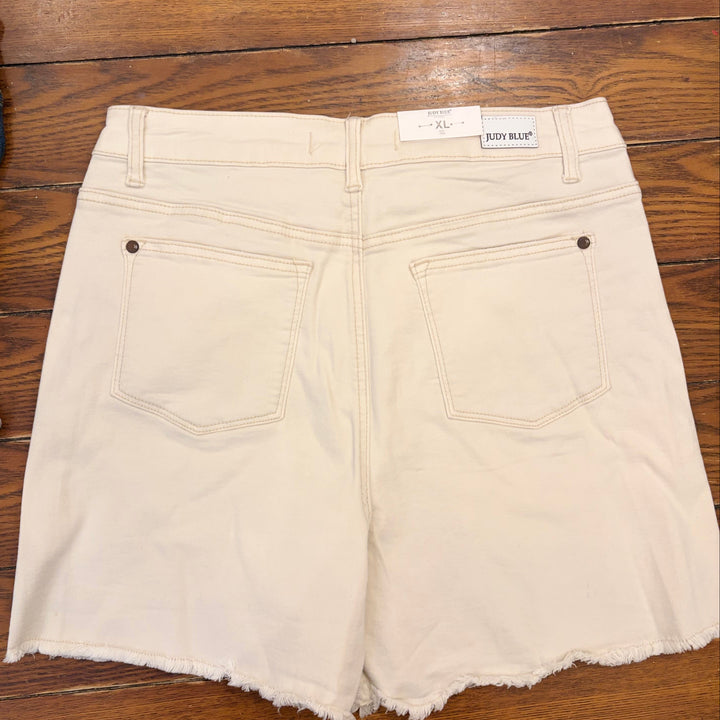 Judy Blue- High-Rise Cut-Off Ivory Denim Shorts.