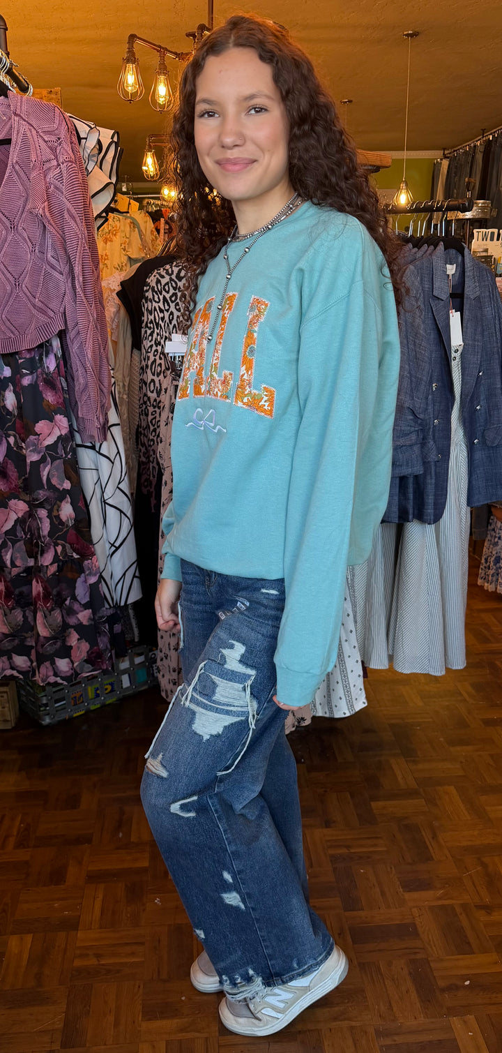 Fall in Bloom Appliqué Sweatshirt