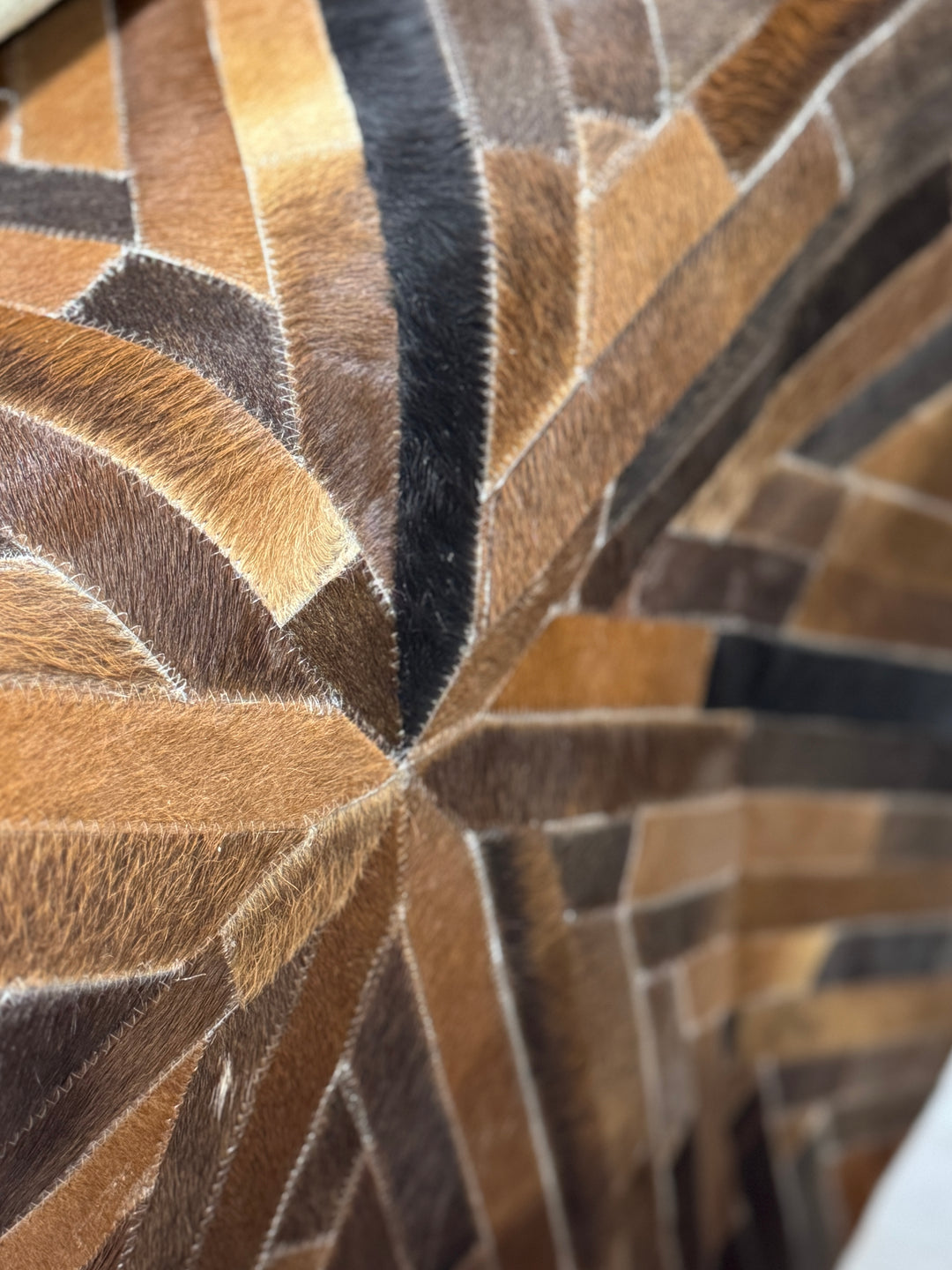 Multi-Color Cowhide Round Patchwork Rug 5x5ft