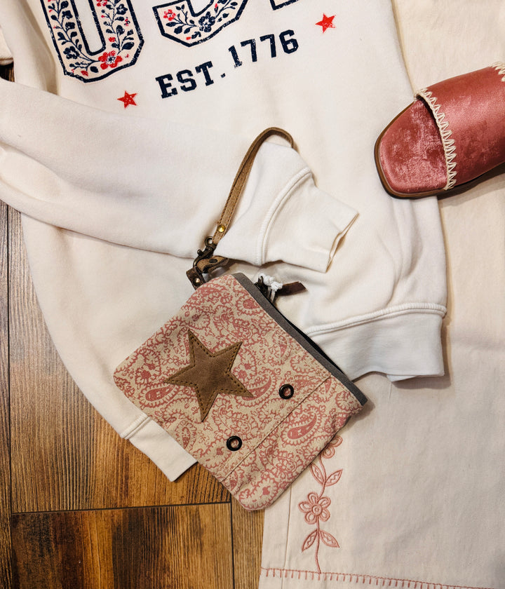 Paisley Star Wristlet