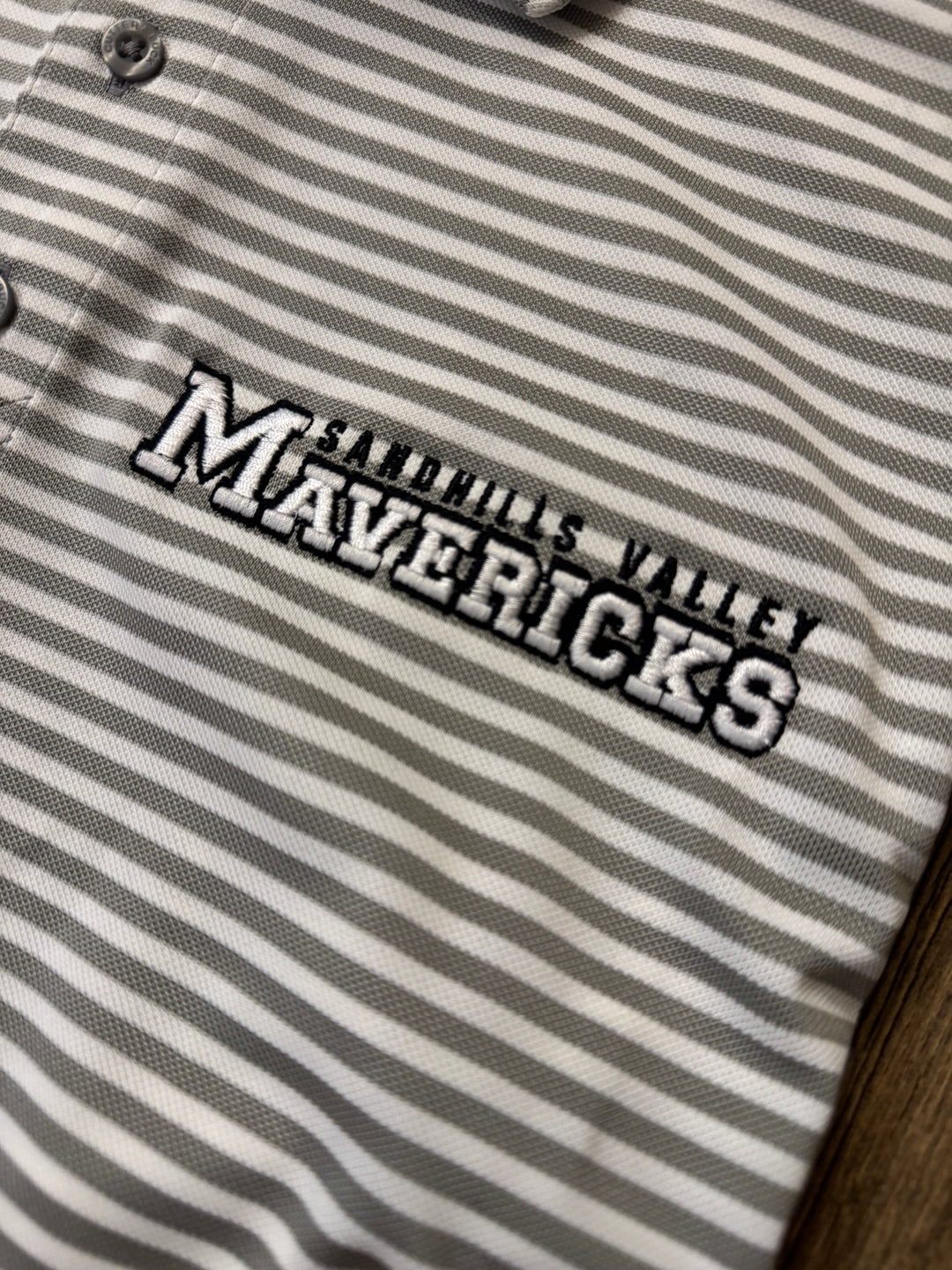 Mavericks Cutter & Buck Virtue Eco Pique Stripe Recycled Mens Polo - Polished Grey/White