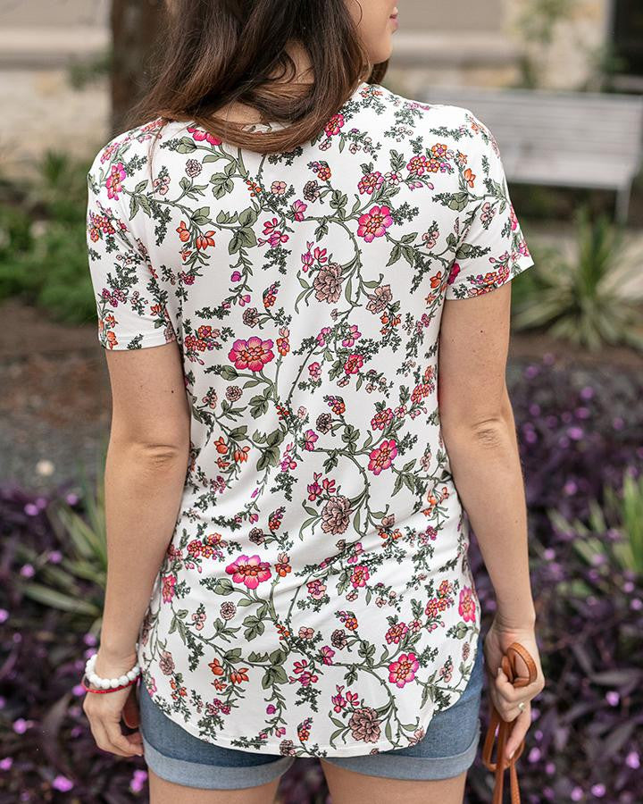 Grace and Lace Perfect V-Neck Tee in Fashion Prints - Floral Vine