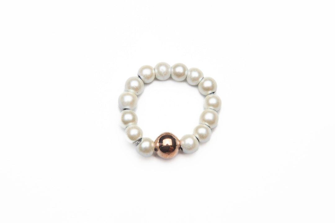 White & Copper Ball Magnetrim Ring