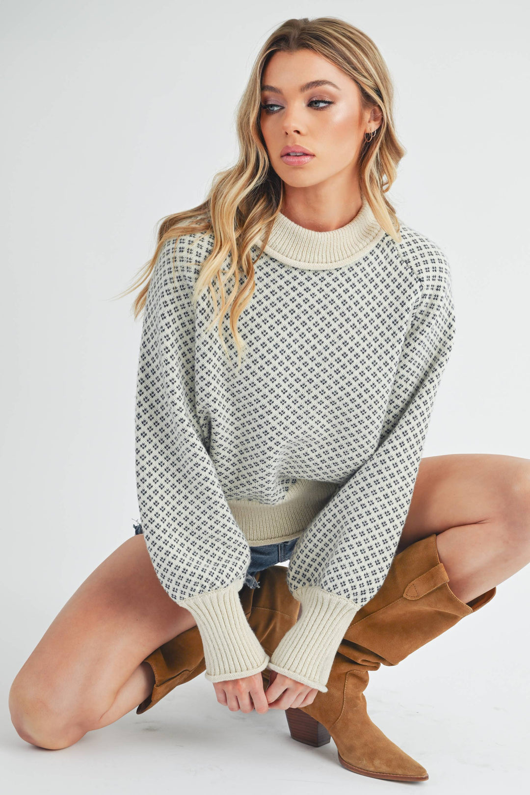 Echo Sweater - White/Navy