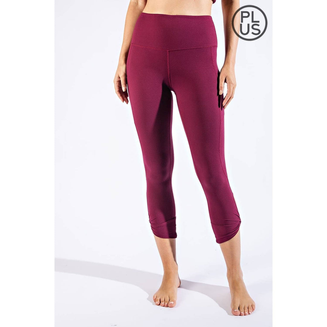 RAE MODE PLUS SIZE CAPRI KEYHOLE YOGA LEGGINGS - DESERT SUN