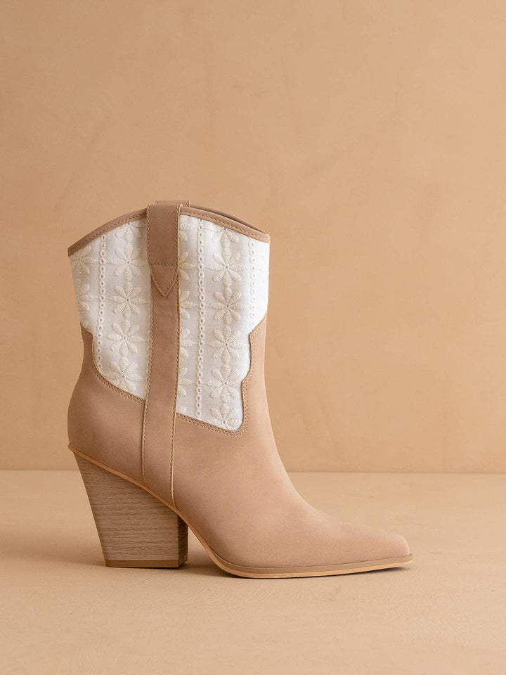 The Sutton Dusty Pink | Floral Embroider Cowboy Western Boot