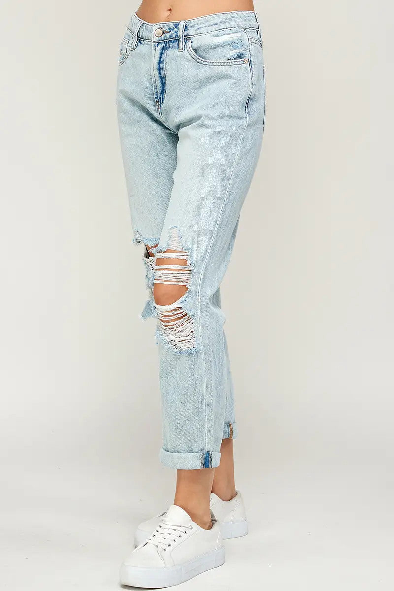 I&M Jeans -  High Rise Boyfriend Jeans - Super Light Wash