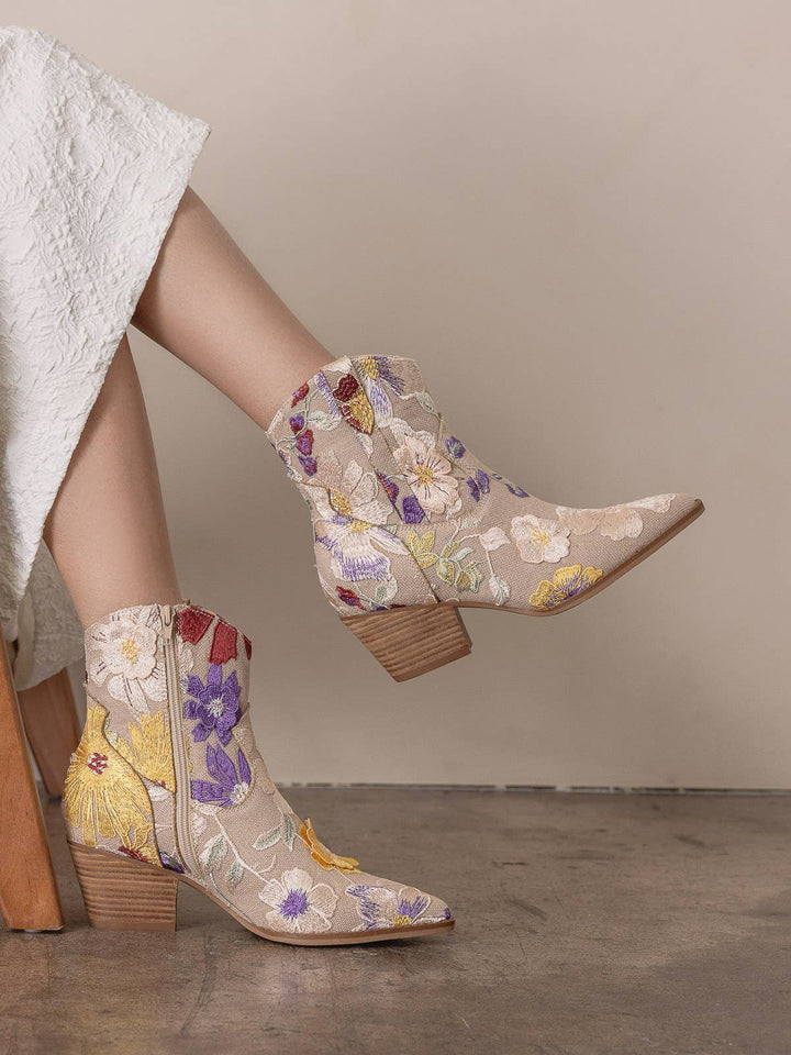 The Wanda | Taupe Floral Applique Western Boot