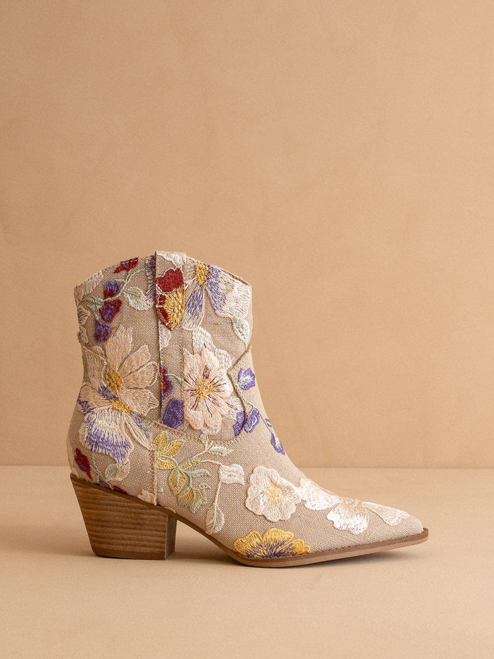 The Wanda | Taupe Floral Applique Western Boot