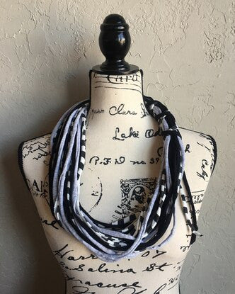 Dona Bela ClassicLT Shred Scarf  010 - Grays/Black/White