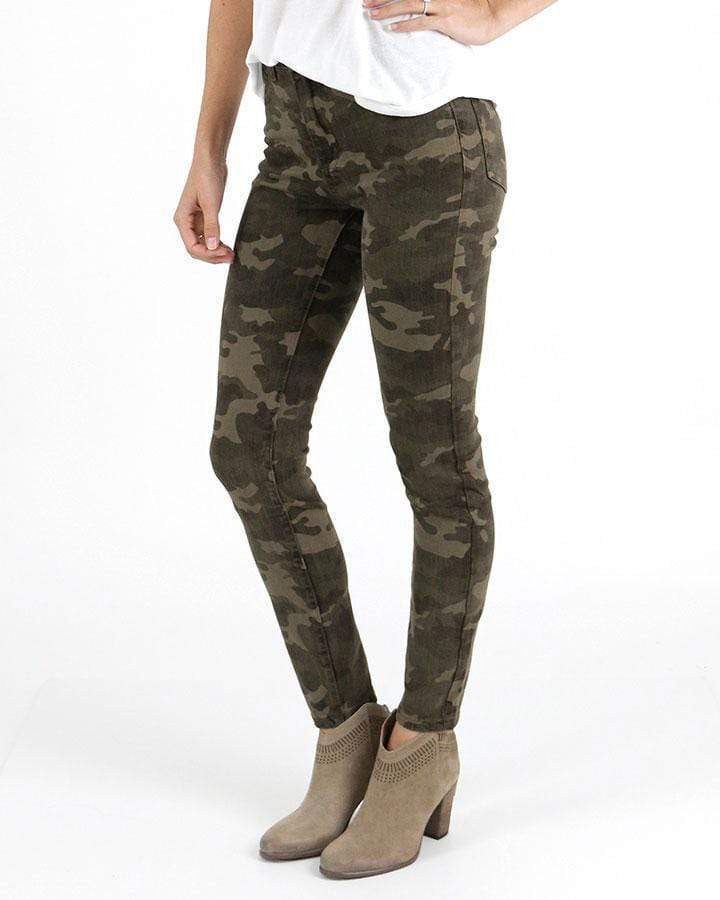 Grace and Lace Camo Mid-Rise Zip Up Jeggings